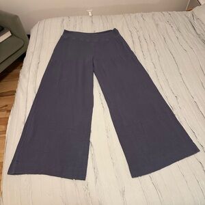 Athleta Wide-Leg Pants in Dark Gray
